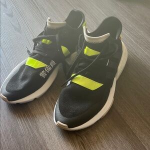 Adidas originals pod shoes - brand new never worn